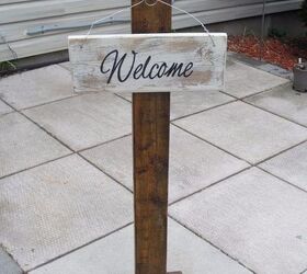 q welcome sign