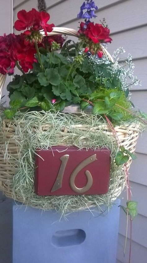e feeling proud house number idea