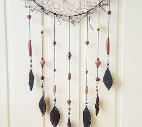 diy dream catcher using crochet doily and wire