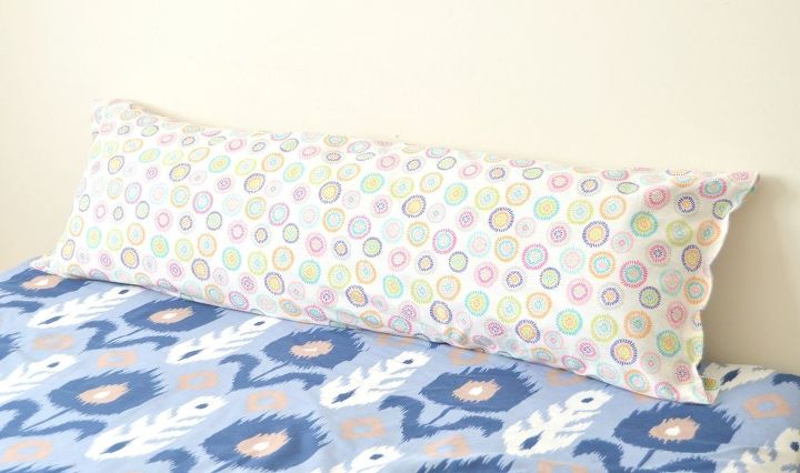 Next Time You're At Walmart Grab 40 Pillows And Do This To Make Your Enchanting Diy Body Pillow Cover Next Time You're At Walmart Grab 40 Pillows And Do This To Make Your Enchanting Diy Body Pillow Cover