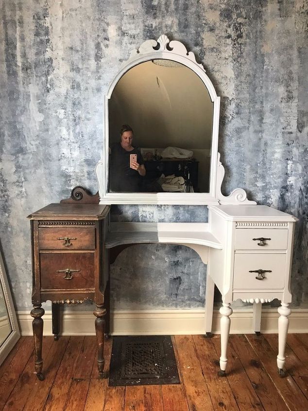 glamorous vanity that is so easy to paint