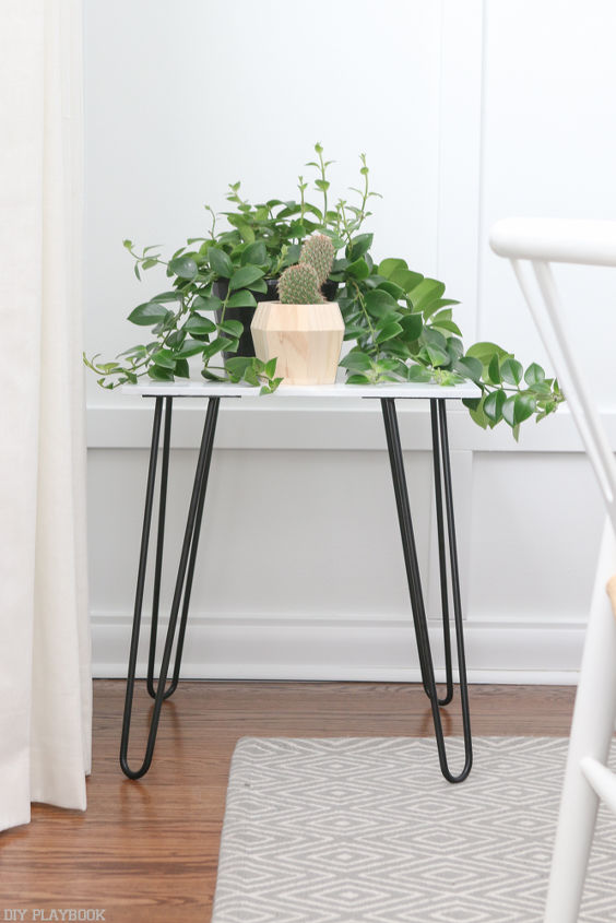 s gardeners copy these 20 stunning ways to display your plants, Reuse A Square Of Tile