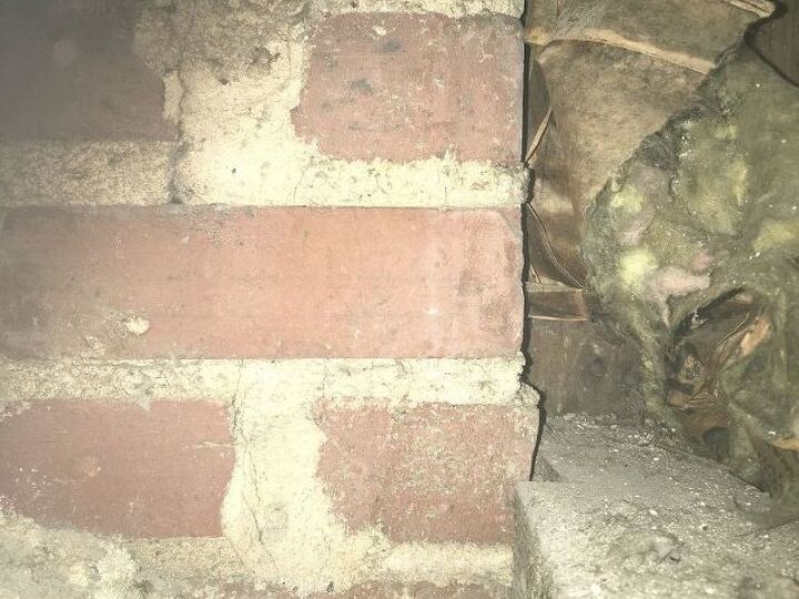 q advice from hometalkers who ve uncovered a chimney in their old house