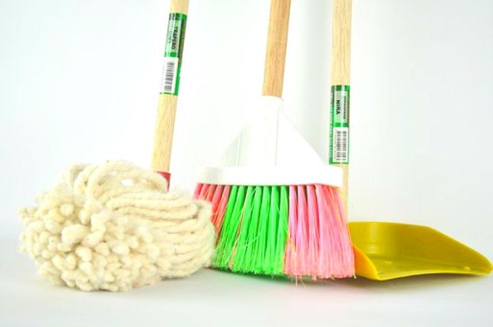 chemistry hacks for the ultimate spring cleaning list