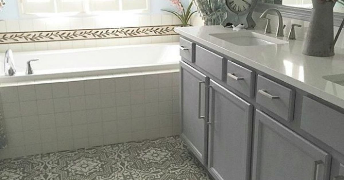 Yes You Can Paint Vinyl Linoleum Floor With Stencils Hometalk