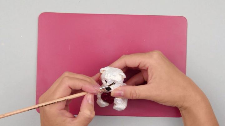 como fazer um ursinho de papel mach