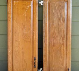 http www thepaintedhinge com 2017 03 29 diy repurposed cabinet doors