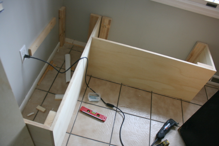 how to build a banquette built in kitchen bench