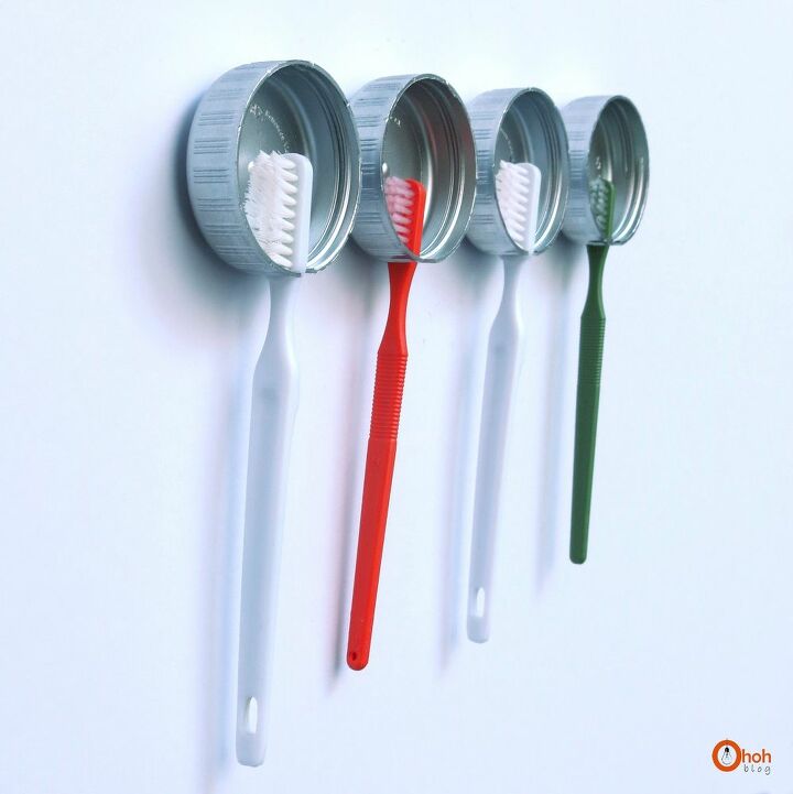 guarde suas tampas de garrafa para essas 28 ideias inteligentes, suporte para escova de dentes DIY