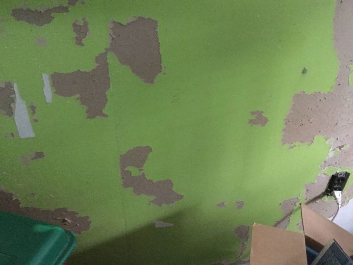 q what is the best way to repair and refinish a bedroom wall