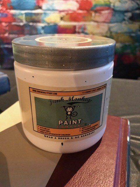 how to upcycle old books into cute home decor