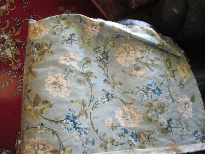 almohadas decorativas con abalorios