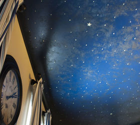 30 ideas creativas para el techo que transformarn cualquier habitacin, Pinte el cielo nocturno con trapos