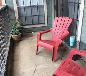 q patio with dining and garden without looking cluttered