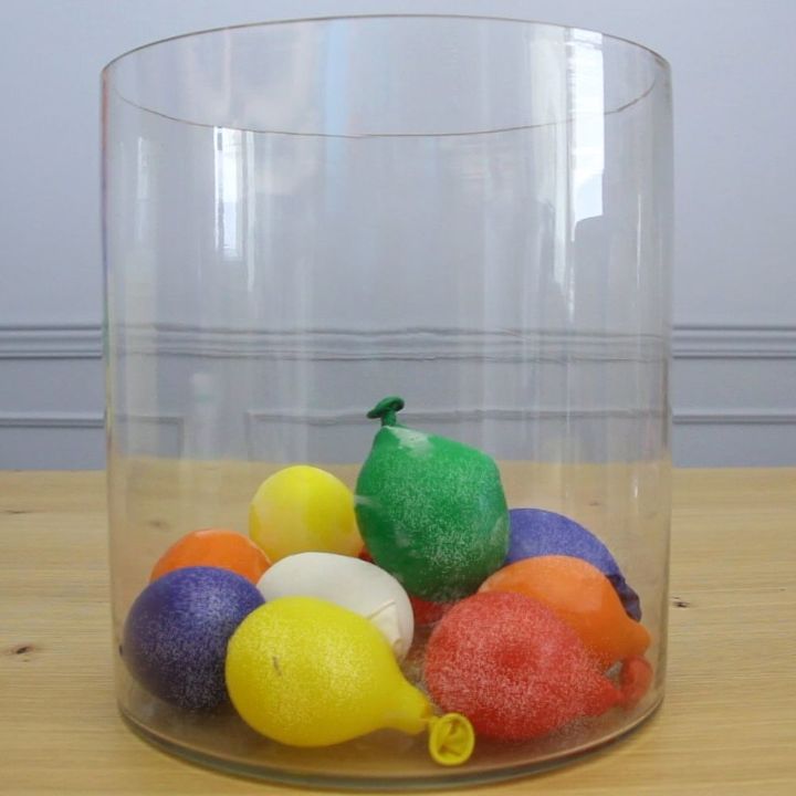 s 10 beautiful projects that use balloons, Make a Cooler With Balloons