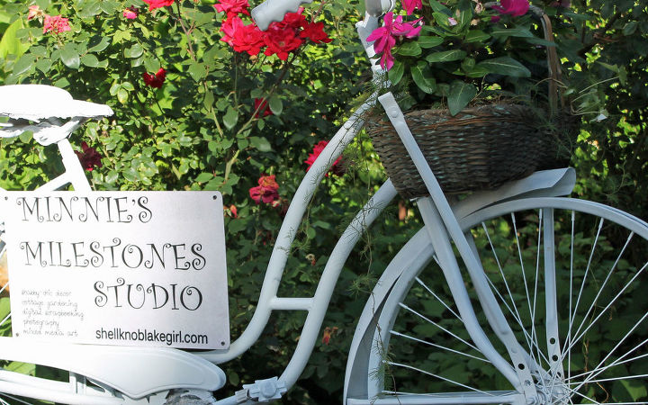 s 30 garden art ideas to fall in love with, Make Your Garden Parisian Chic With A Bike