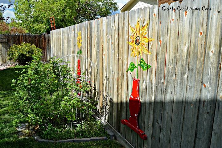 10 maneiras de reaproveitar mveis que no so usados, Arte da cerca usando uma mesa reaproveitada