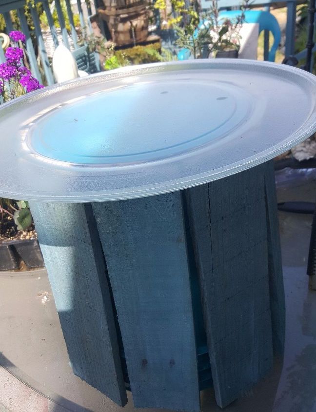 five gallon bucket patio table