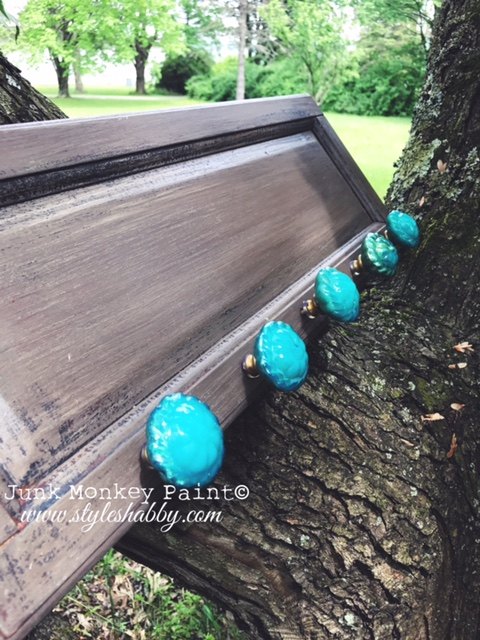How To Repurpose Old Cabinet Doors Into Beautiful Home Decor Diy