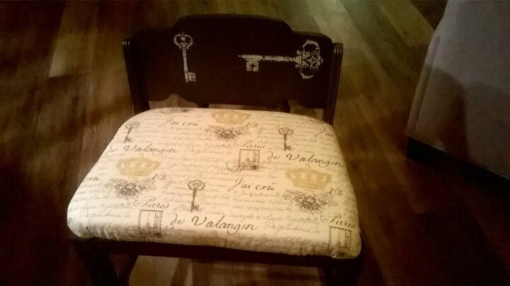 e feeling proud vanity chair re vamp