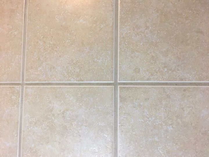 5 ways to clean your tub tile