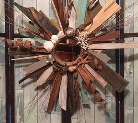 31 coastal decor ideas perfect for your home, Build A Wreath From Driftwood