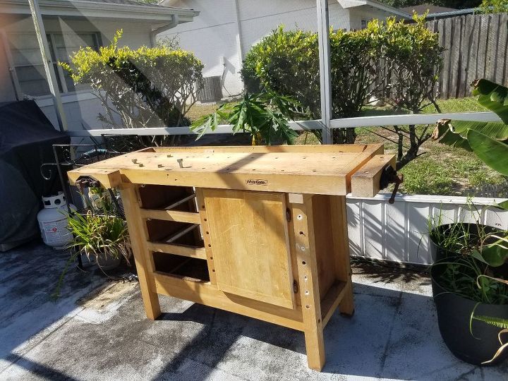 q i have an old work bench i want to convert into a bar any ideas
