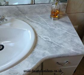 Cómo imitar el mármol en la encimera del baño