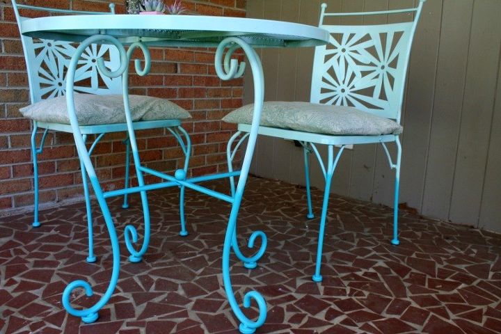 ombre painted bistro set
