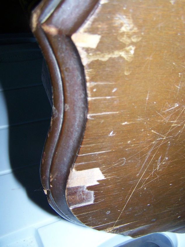 q how do i repair this type of damage on a older six legged table