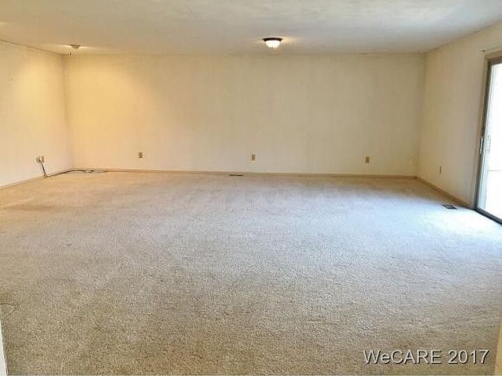 q arranging furniture in big family room