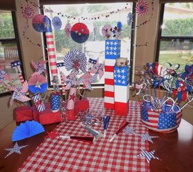 31 ideas inusuales de banderas que realmente se ven increbles, Cubre toda tu mesa con la bandera americana