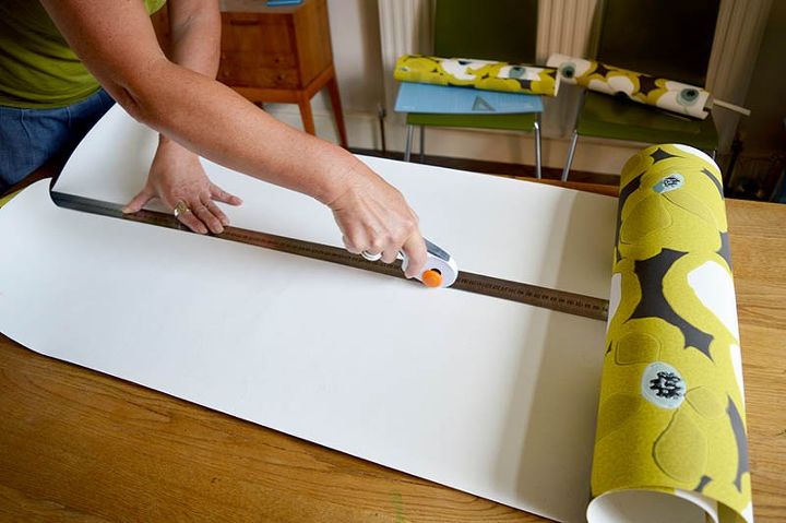 increble upcycle mesa con papel pintado