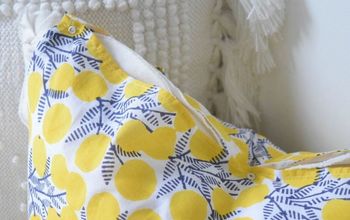 No-Sew DIY Pillows From Napkins