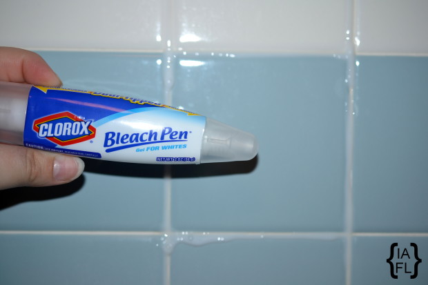 30 essential hacks for cleaning around your home, Sanitize Grout With Bleach