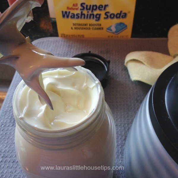 30 essential hacks for cleaning around your home, Make Your Own Laundry Soap To Cleanse