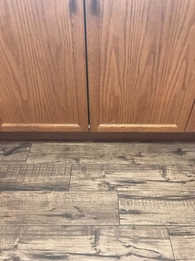 q porcelain wood planks for the kitchen