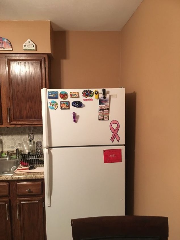 q tengo este espacio por encima de mi refrigerador alguna idea de por qu puedo hacer