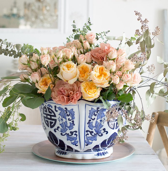 20 diys floridos que vo animar sua casa no inverno, Como fazer flores de papel com filtros de caf
