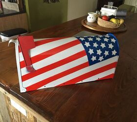 31 unusual flag ideas that actually look amazing, Turn your mailbox into a patriotic work of ar