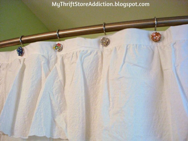 23 sorprendentes usos de las anillas de las cortinas, A ade un toque vintage a tus ganchos de ducha