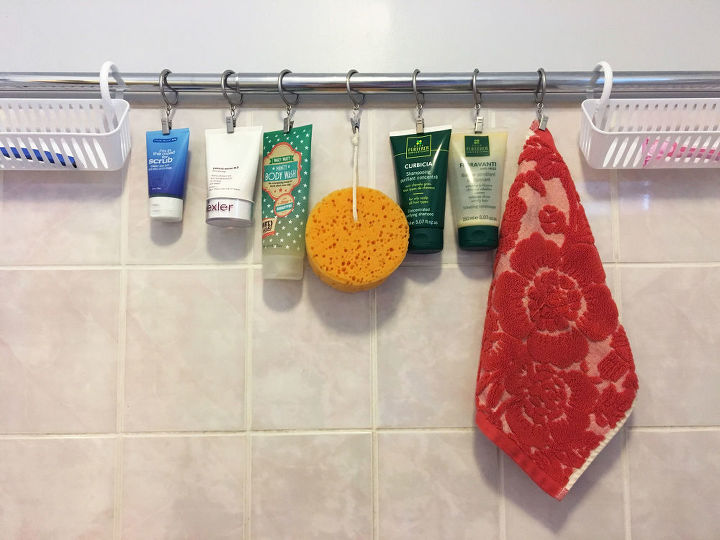 23 surprising uses for curtain rings, Create instant shower storage