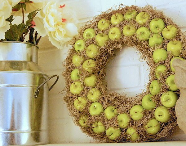 s 31 fabulous wreath ideas that will make your neighbors smile, Don t Eat Those Apples Hang Them Instead