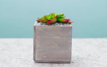 DIY Mini Planter Box
