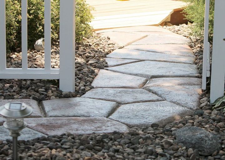 30 unbelievable backyard update ideas, Shape a pretty stone walk from concrete