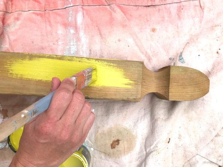 tire rim water hose holder