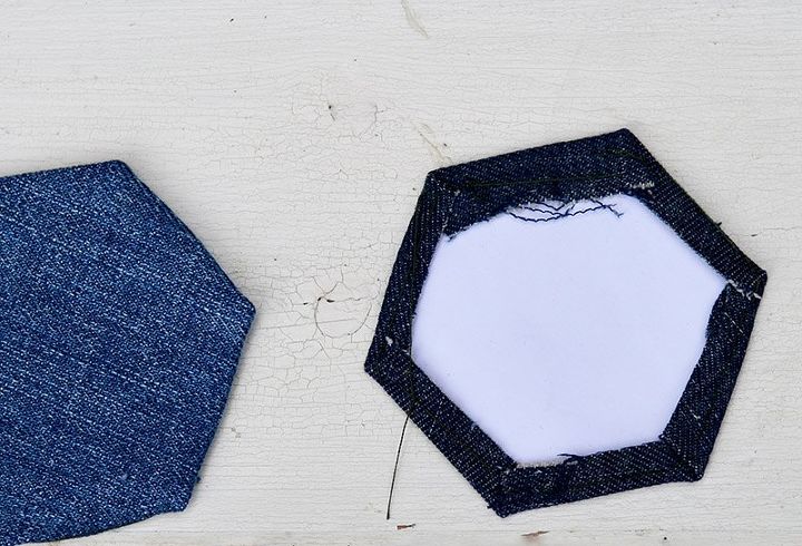 como reciclar jeans velhos para fazer almofadas de assento de retalhos exclusivas