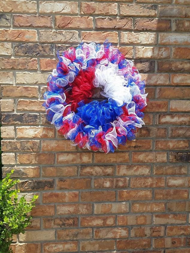 s 10 wreath ideas to brighten up your front door, Transform A Wire Hanger To A Patriotic Hanger