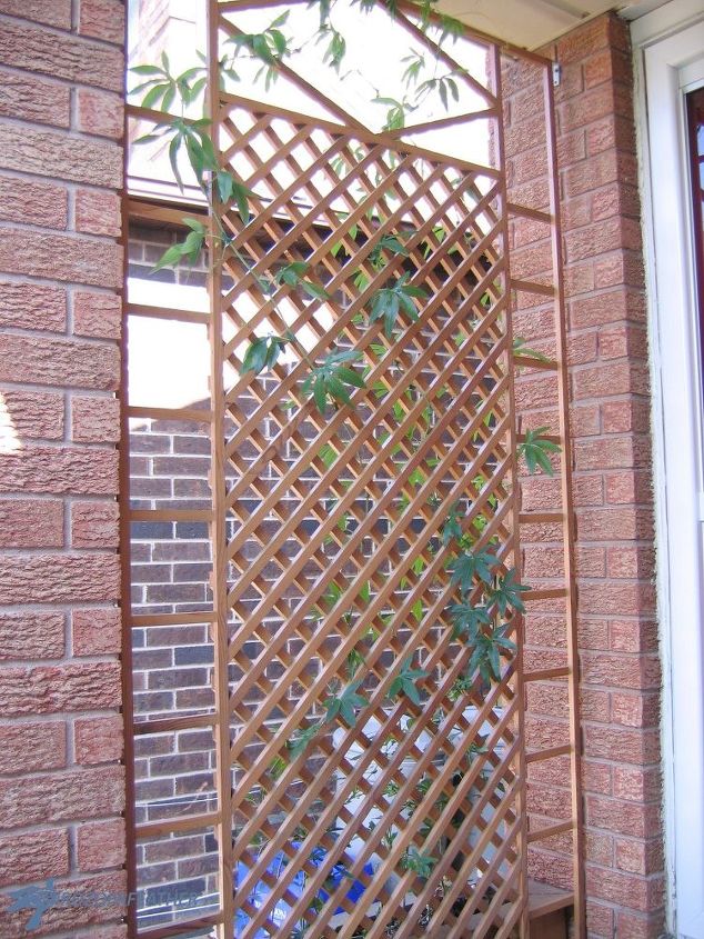 31 maneiras de obter privacidade dentro e fora de sua casa, Tela de privacidade da varanda frontal