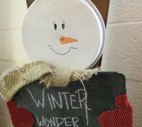30 creative ways to repurpose baking pans, Make an adorable snowman chalkboard